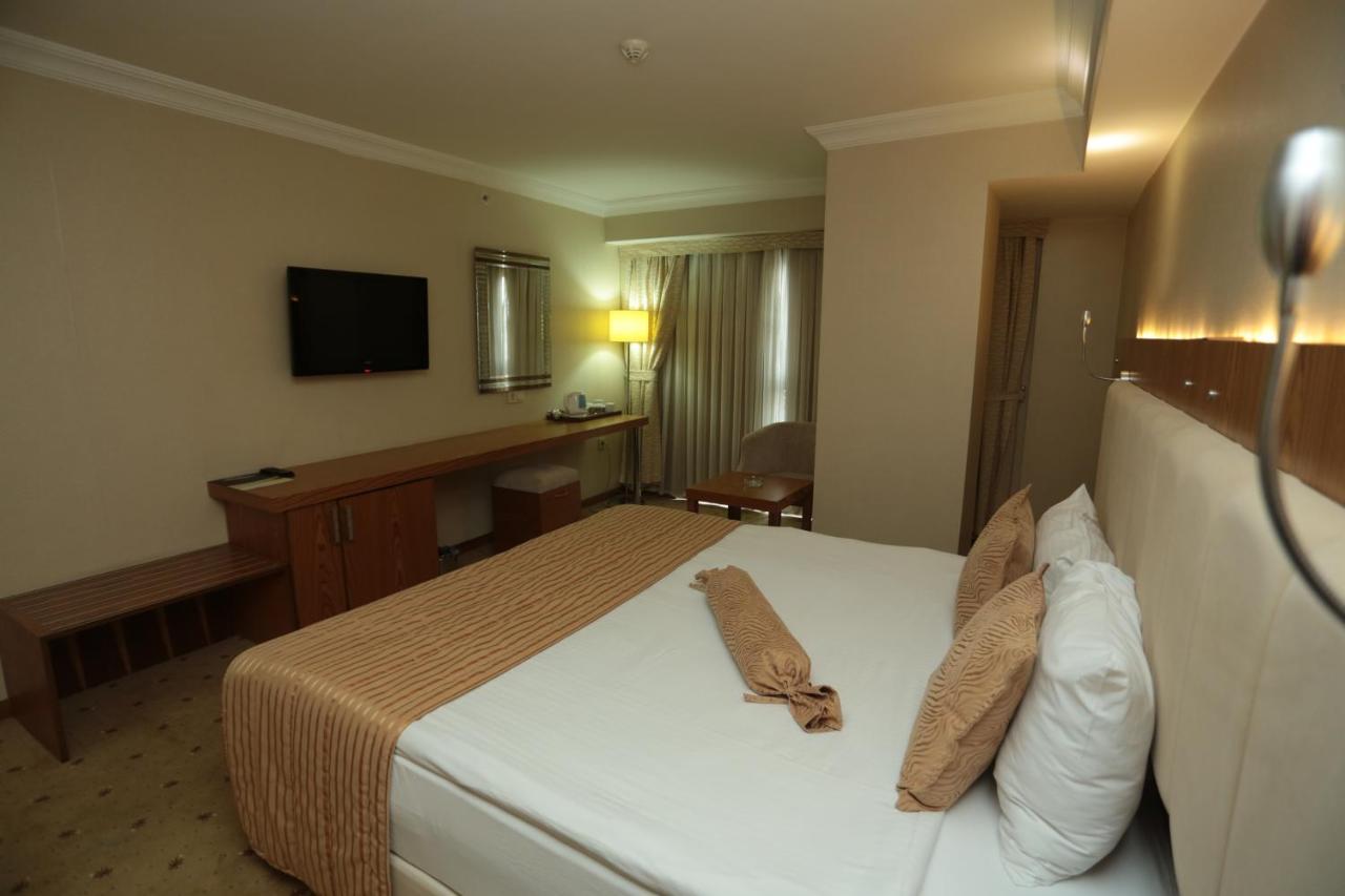 Nk Hotel Ізмір Екстер'єр фото