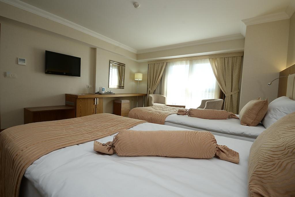 Nk Hotel Ізмір Номер фото