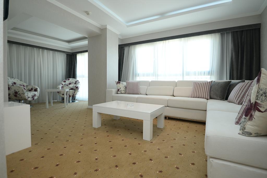 Nk Hotel Ізмір Екстер'єр фото